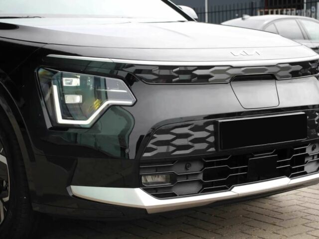 Черный Киа Niro, объемом двигателя 0 л и пробегом 25 тыс. км за 14600 $, фото 6 на Automoto.ua
