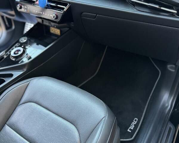 Черный Киа Niro, объемом двигателя 0 л и пробегом 42 тыс. км за 28300 $, фото 40 на Automoto.ua
