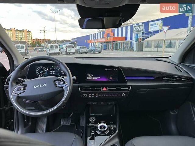 Черный Киа Niro, объемом двигателя 0 л и пробегом 13 тыс. км за 26900 $, фото 15 на Automoto.ua