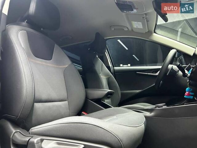 Черный Киа Niro, объемом двигателя 0 л и пробегом 2 тыс. км за 27300 $, фото 21 на Automoto.ua