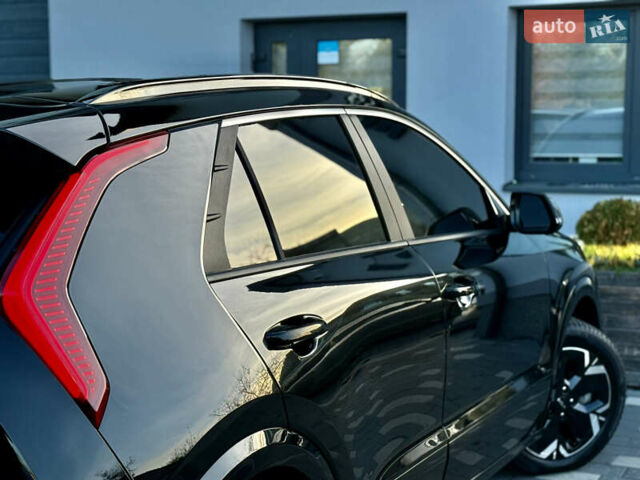 Чорний Кіа Niro, об'ємом двигуна 0 л та пробігом 63 тис. км за 28500 $, фото 50 на Automoto.ua