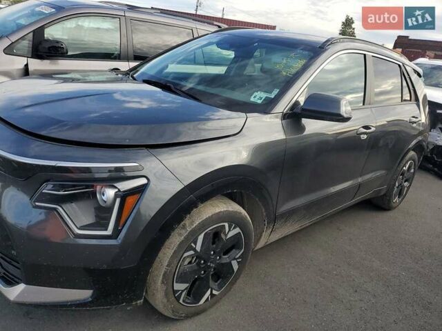 Черный Киа Niro, объемом двигателя 0 л и пробегом 80 тыс. км за 20600 $, фото 7 на Automoto.ua