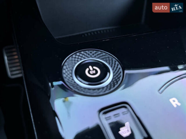 Чорний Кіа Niro, об'ємом двигуна 0 л та пробігом 63 тис. км за 28500 $, фото 90 на Automoto.ua