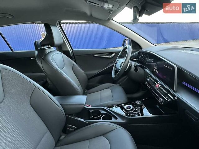 Черный Киа Niro, объемом двигателя 0 л и пробегом 13 тыс. км за 26900 $, фото 1 на Automoto.ua
