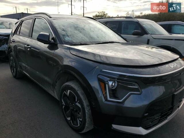 Черный Киа Niro, объемом двигателя 0 л и пробегом 80 тыс. км за 20600 $, фото 4 на Automoto.ua