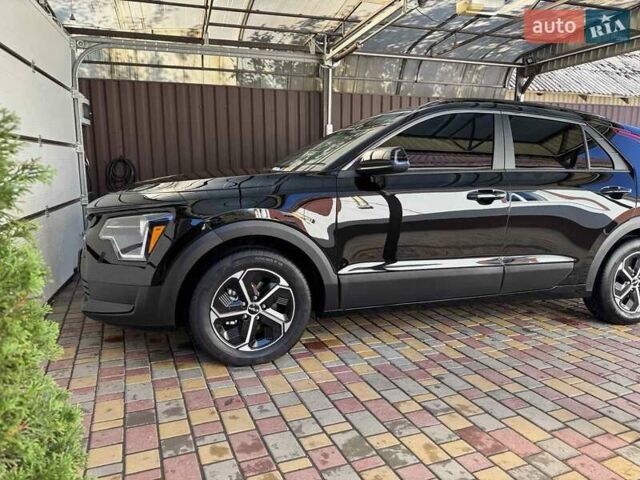 Черный Киа Niro, объемом двигателя 1.58 л и пробегом 34 тыс. км за 26000 $, фото 2 на Automoto.ua