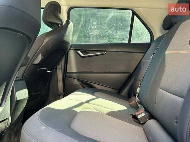 Чорний Кіа Niro, об'ємом двигуна 0 л та пробігом 14 тис. км за 22900 $, фото 16 на Automoto.ua