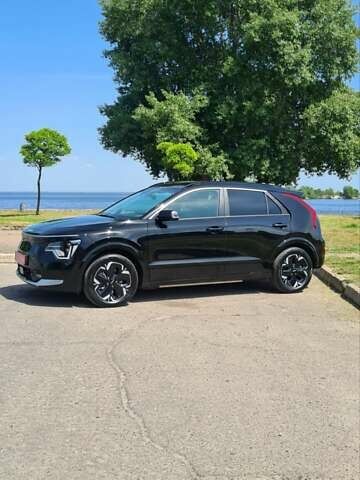 Чорний Кіа Niro, об'ємом двигуна 0 л та пробігом 4 тис. км за 32000 $, фото 7 на Automoto.ua