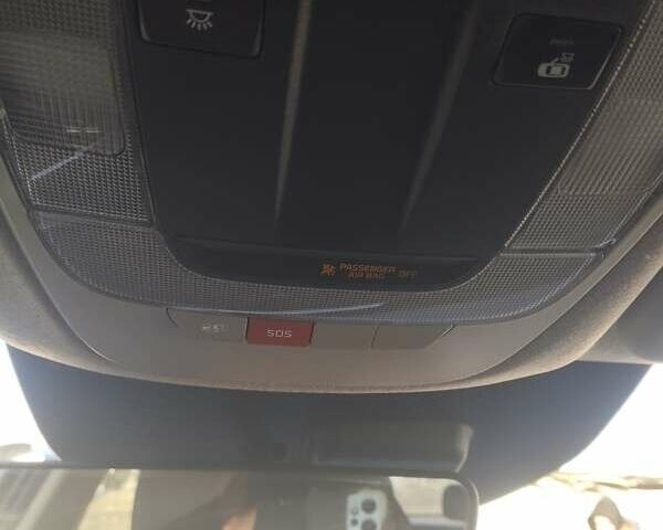 Черный Киа Niro, объемом двигателя 0 л и пробегом 30 тыс. км за 22900 $, фото 18 на Automoto.ua