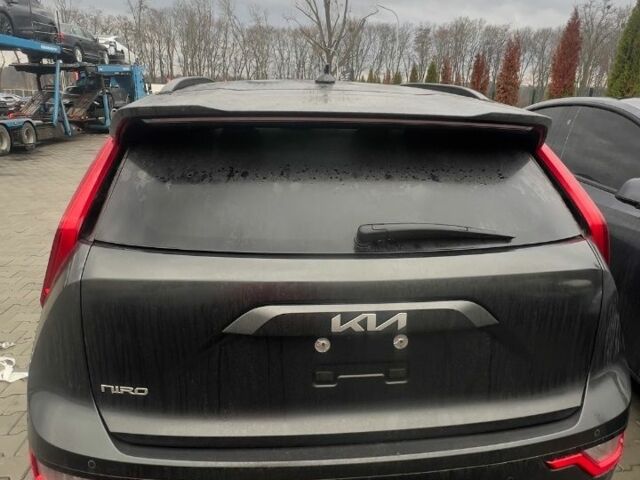 Черный Киа Niro, объемом двигателя 0 л и пробегом 60 тыс. км за 20000 $, фото 7 на Automoto.ua