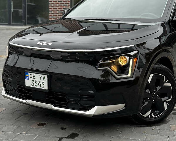 Чорний Кіа Niro, об'ємом двигуна 0 л та пробігом 80 тис. км за 23500 $, фото 6 на Automoto.ua