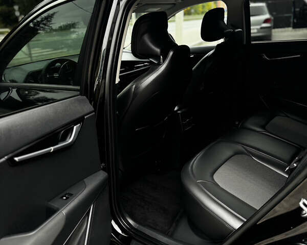 Чорний Кіа Niro, об'ємом двигуна 0 л та пробігом 80 тис. км за 23500 $, фото 72 на Automoto.ua
