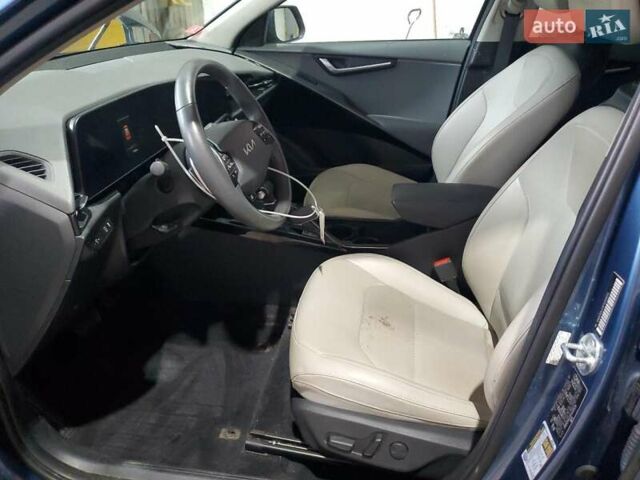 Черный Киа Niro, объемом двигателя 1.58 л и пробегом 79 тыс. км за 6500 $, фото 6 на Automoto.ua