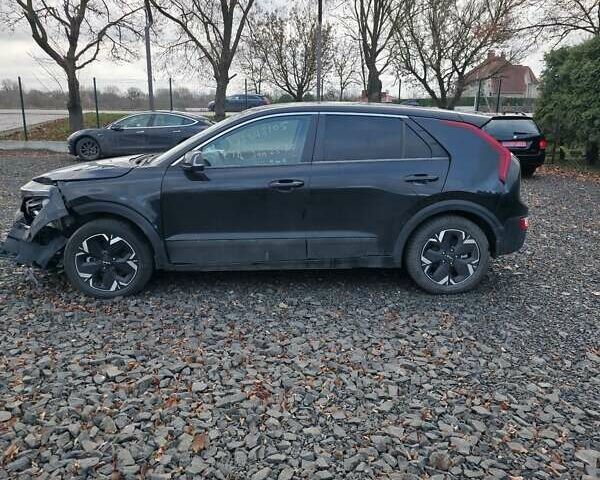 Чорний Кіа Niro, об'ємом двигуна 0 л та пробігом 154 тис. км за 15200 $, фото 4 на Automoto.ua