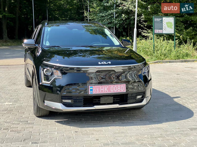 Чорний Кіа Niro, об'ємом двигуна 0 л та пробігом 49 тис. км за 24700 $, фото 1 на Automoto.ua