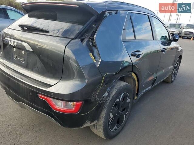 Черный Киа Niro, объемом двигателя 0 л и пробегом 80 тыс. км за 20600 $, фото 5 на Automoto.ua