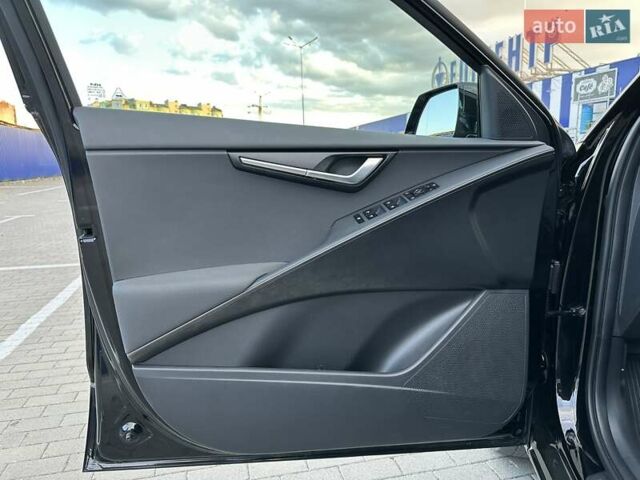 Черный Киа Niro, объемом двигателя 0 л и пробегом 13 тыс. км за 26900 $, фото 8 на Automoto.ua