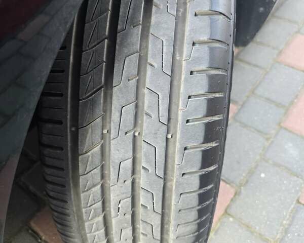 Чорний Кіа Niro, об'ємом двигуна 0 л та пробігом 59 тис. км за 27500 $, фото 12 на Automoto.ua