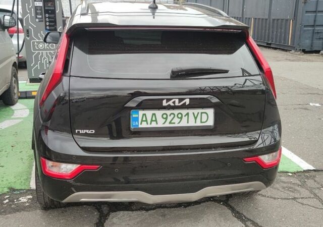 Черный Киа Niro, объемом двигателя 0 л и пробегом 57 тыс. км за 28500 $, фото 1 на Automoto.ua