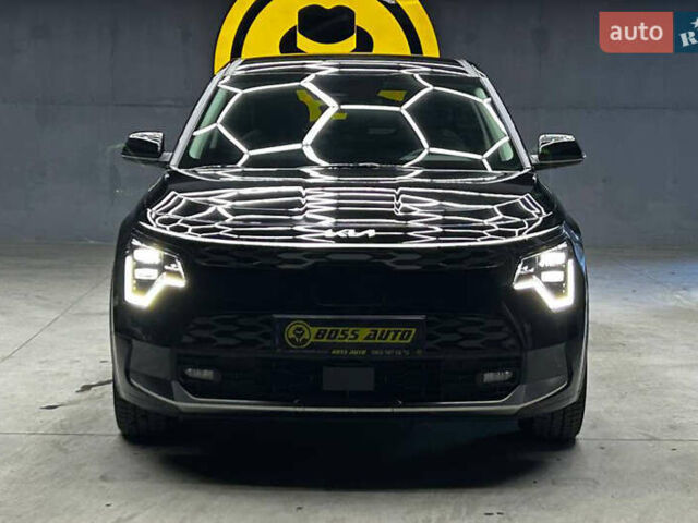 Черный Киа Niro, объемом двигателя 0 л и пробегом 2 тыс. км за 27300 $, фото 1 на Automoto.ua