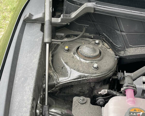 Черный Киа Niro, объемом двигателя 0 л и пробегом 8 тыс. км за 25000 $, фото 33 на Automoto.ua