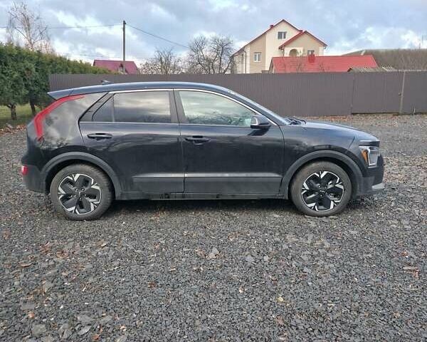 Чорний Кіа Niro, об'ємом двигуна 0 л та пробігом 154 тис. км за 15200 $, фото 1 на Automoto.ua