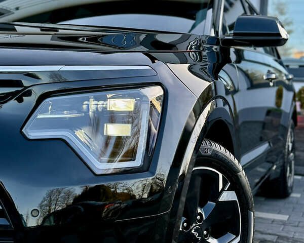 Чорний Кіа Niro, об'ємом двигуна 0 л та пробігом 63 тис. км за 28500 $, фото 20 на Automoto.ua