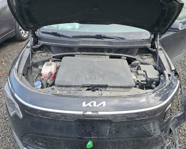 Чорний Кіа Niro, об'ємом двигуна 0 л та пробігом 154 тис. км за 15200 $, фото 10 на Automoto.ua