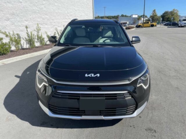 Черный Киа Niro, объемом двигателя 1.6 л и пробегом 15 тыс. км за 12100 $, фото 1 на Automoto.ua