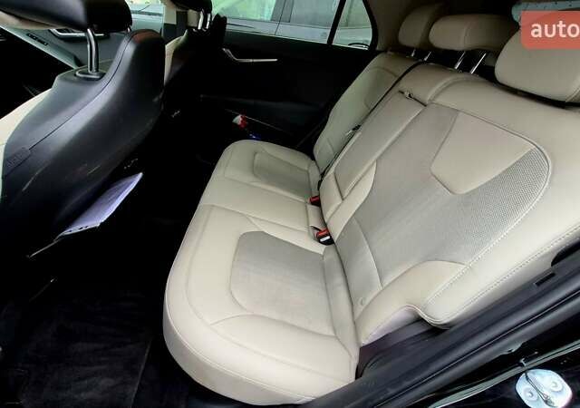 Черный Киа Niro, объемом двигателя 1.58 л и пробегом 43 тыс. км за 26000 $, фото 7 на Automoto.ua
