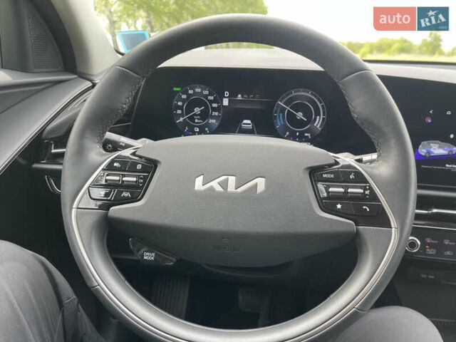 Черный Киа Niro, объемом двигателя 0 л и пробегом 8 тыс. км за 25000 $, фото 43 на Automoto.ua