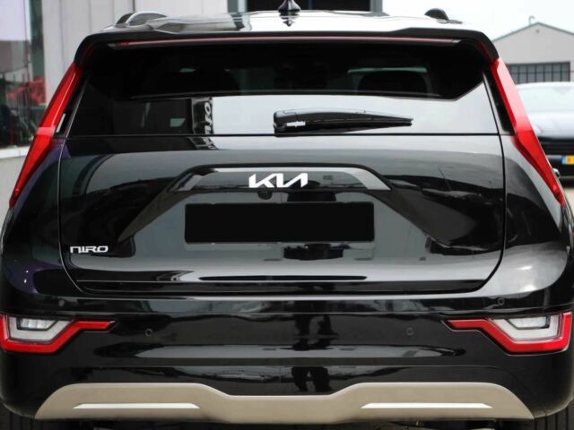 Черный Киа Niro, объемом двигателя 0 л и пробегом 25 тыс. км за 14600 $, фото 3 на Automoto.ua