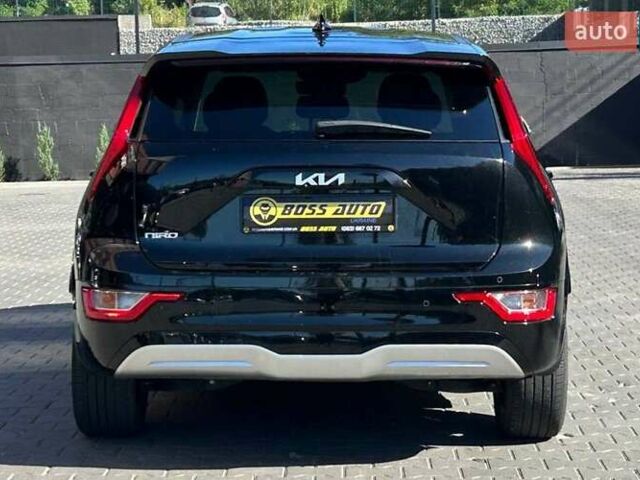 Чорний Кіа Niro, об'ємом двигуна 0 л та пробігом 14 тис. км за 22900 $, фото 4 на Automoto.ua