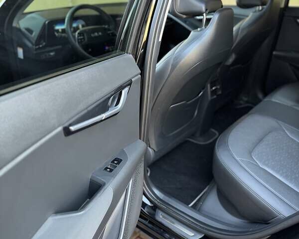 Черный Киа Niro, объемом двигателя 0 л и пробегом 42 тыс. км за 28300 $, фото 21 на Automoto.ua