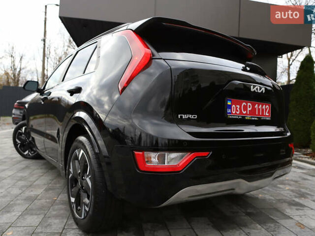 Черный Киа Niro, объемом двигателя 0 л и пробегом 28 тыс. км за 24300 $, фото 35 на Automoto.ua