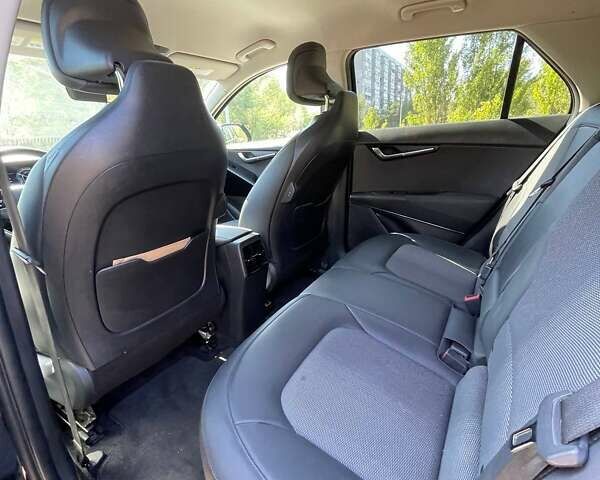 Чорний Кіа Niro, об'ємом двигуна 0 л та пробігом 43 тис. км за 21000 $, фото 8 на Automoto.ua
