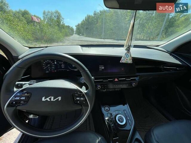 Чорний Кіа Niro, об'ємом двигуна 0 л та пробігом 43 тис. км за 21000 $, фото 1 на Automoto.ua