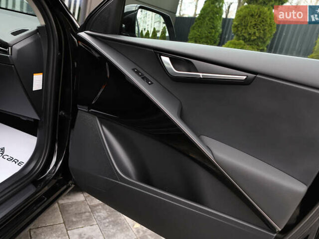 Черный Киа Niro, объемом двигателя 0 л и пробегом 28 тыс. км за 24300 $, фото 70 на Automoto.ua