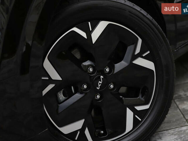 Черный Киа Niro, объемом двигателя 0 л и пробегом 28 тыс. км за 24300 $, фото 19 на Automoto.ua