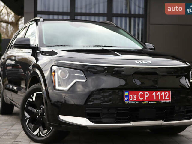 Черный Киа Niro, объемом двигателя 0 л и пробегом 28 тыс. км за 24300 $, фото 1 на Automoto.ua