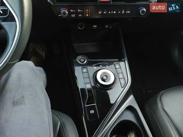 Чорний Кіа Niro, об'ємом двигуна 0 л та пробігом 43 тис. км за 21000 $, фото 7 на Automoto.ua