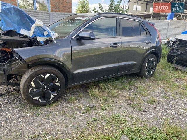 Черный Киа Niro, объемом двигателя 0 л и пробегом 22 тыс. км за 13000 $, фото 6 на Automoto.ua