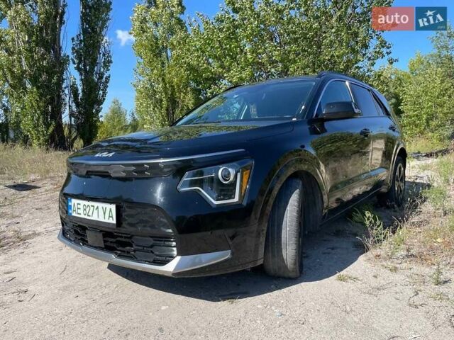 Чорний Кіа Niro, об'ємом двигуна 0 л та пробігом 43 тис. км за 21000 $, фото 4 на Automoto.ua