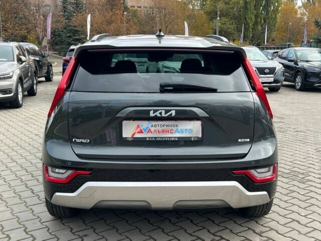 Черный Киа Niro, объемом двигателя 1.6 л и пробегом 8 тыс. км за 29000 $, фото 4 на Automoto.ua