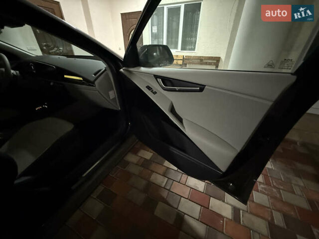 Черный Киа Niro, объемом двигателя 0 л и пробегом 4 тыс. км за 26500 $, фото 25 на Automoto.ua