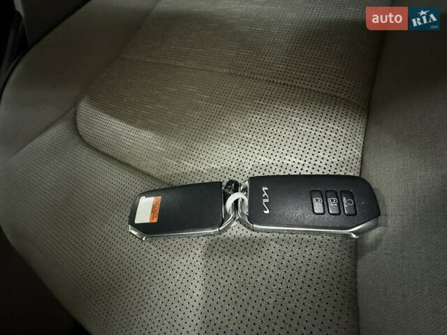 Черный Киа Niro, объемом двигателя 0 л и пробегом 4 тыс. км за 26500 $, фото 36 на Automoto.ua