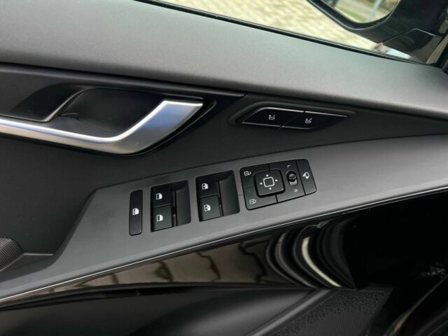 Черный Киа Niro, объемом двигателя 1.6 л и пробегом 8 тыс. км за 29000 $, фото 17 на Automoto.ua