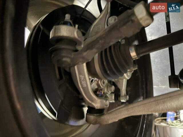 Черный Киа Niro, объемом двигателя 0 л и пробегом 4 тыс. км за 26500 $, фото 39 на Automoto.ua