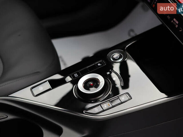 Черный Киа Niro, объемом двигателя 0 л и пробегом 28 тыс. км за 24300 $, фото 80 на Automoto.ua