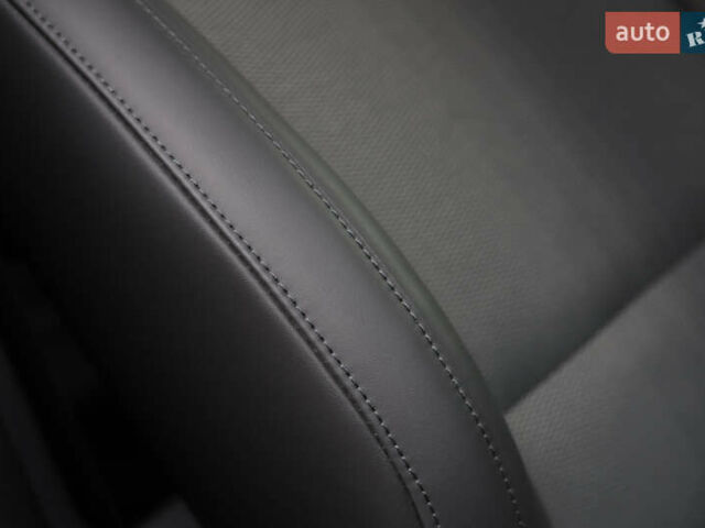 Черный Киа Niro, объемом двигателя 0 л и пробегом 28 тыс. км за 24300 $, фото 76 на Automoto.ua